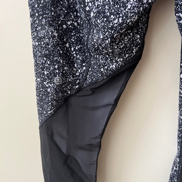 lululemon athletica Black and White Speckled Leggings - Picture 5 of 5